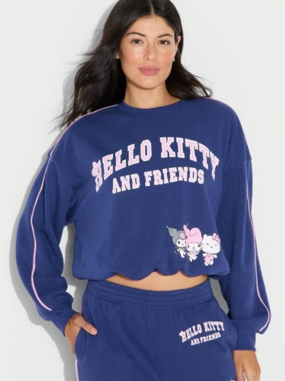 Hello Kitty And Friends Crop Sweatshirt Womens Large Blue Graphic Pullover